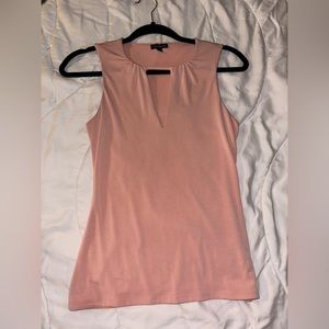 Express Keyhole Tank